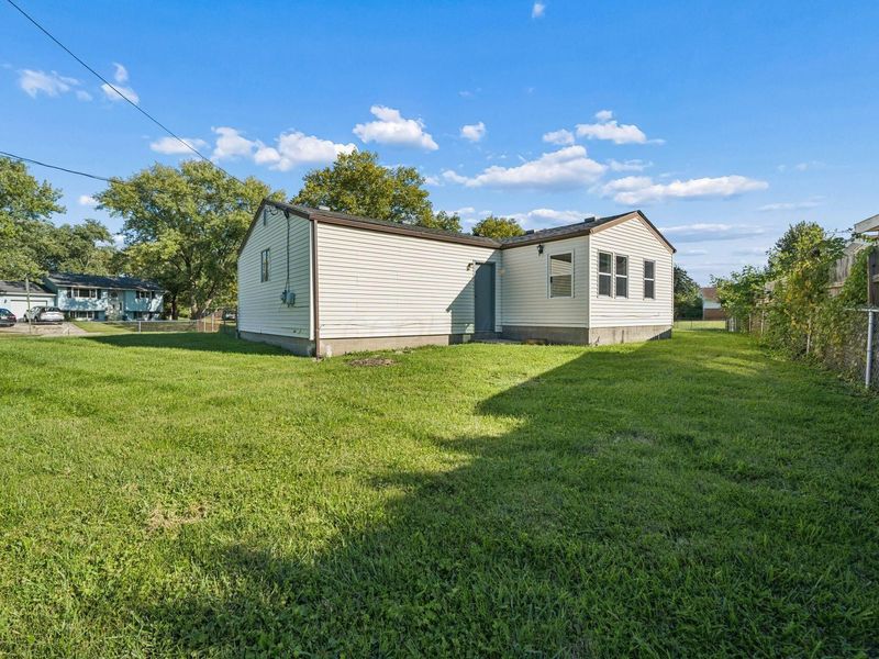 5999 Ambleside Drive , Columbus, OH 43229 Photo 45