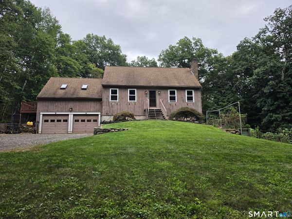 82 Depot Hill, East Hampton, CT 06424