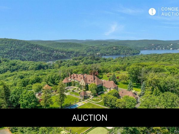 120 Ridge Road, Tuxedo Park, NY 10987