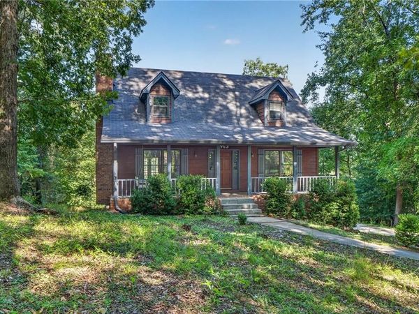 963 Crumbley Road , Mcdonough, GA 30252