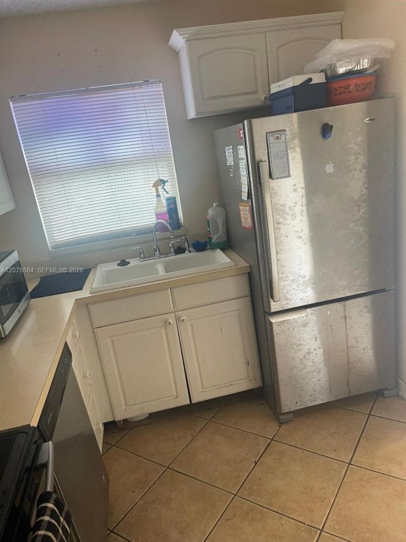 9400 Sunrise Lakes Blvd, Unit 105, Sunrise, FL 33322 Photo