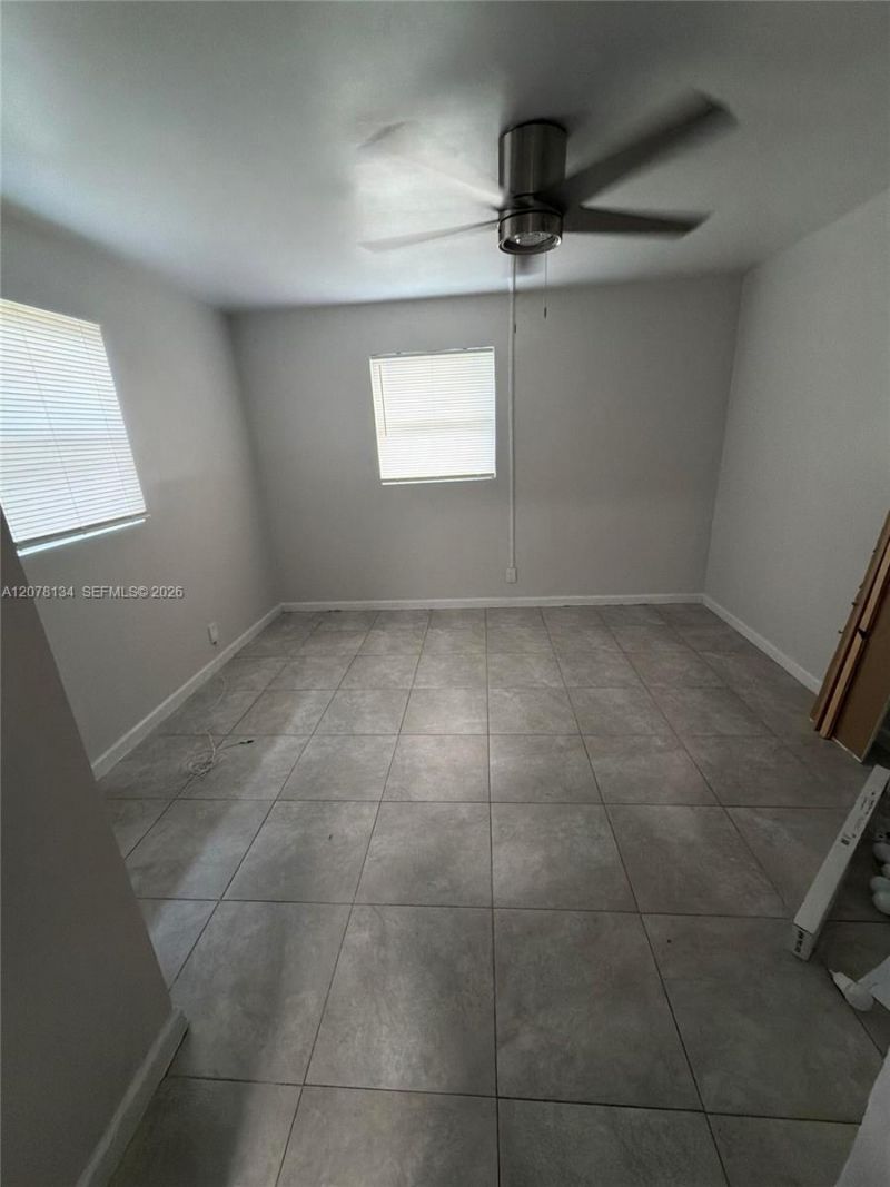 942 NW 11th Ct, Fort Lauderdale, FL 33311 Photo