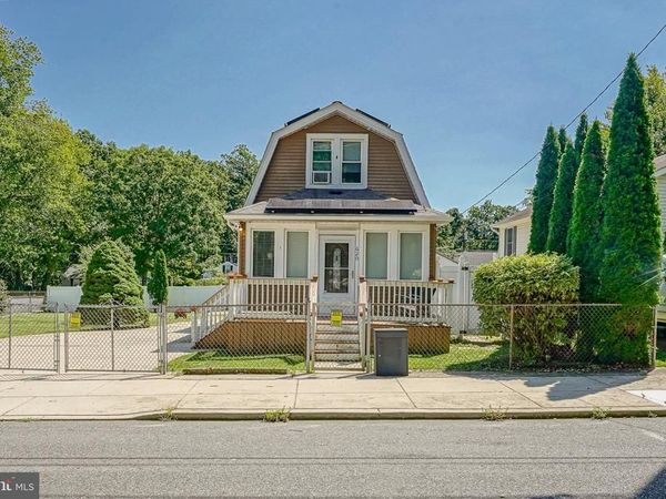 620 OAK AVENUE, WOODBURY, NJ 08096