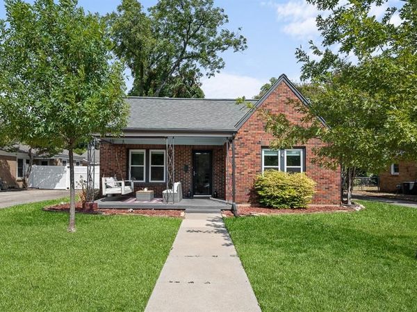 1116 Bonnie Brae Avenue, Fort Worth, TX 76111