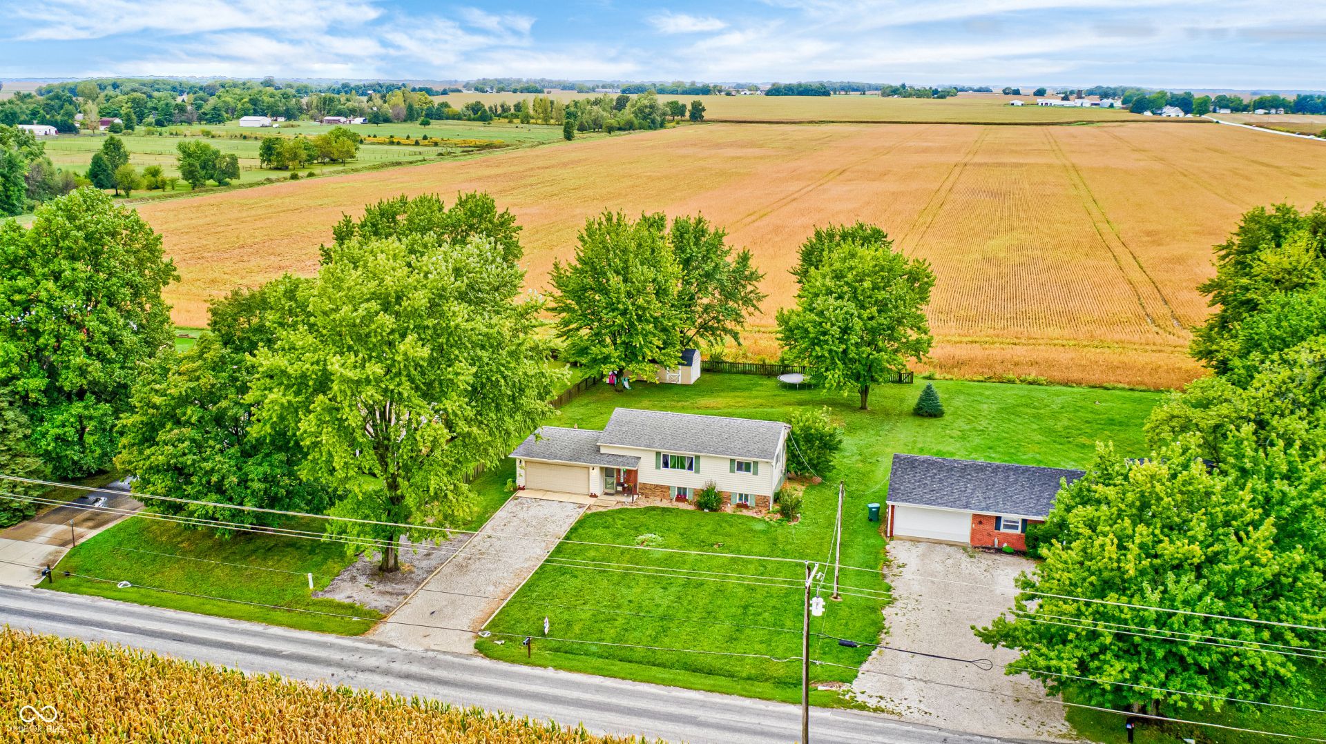 2616 E County Road 900 N, Pittsboro, IN 46167 Main Photo