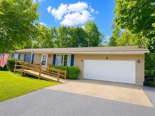 420 Sunset Boulevard, Alpena, MI 49707