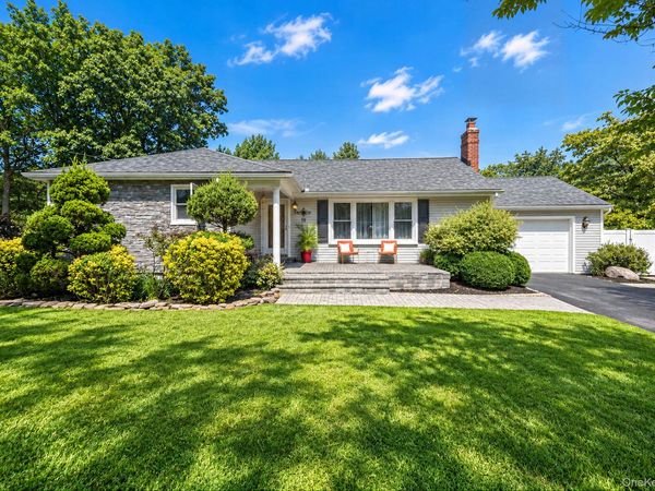 79 Fulton Boulevard, Commack, NY 11725