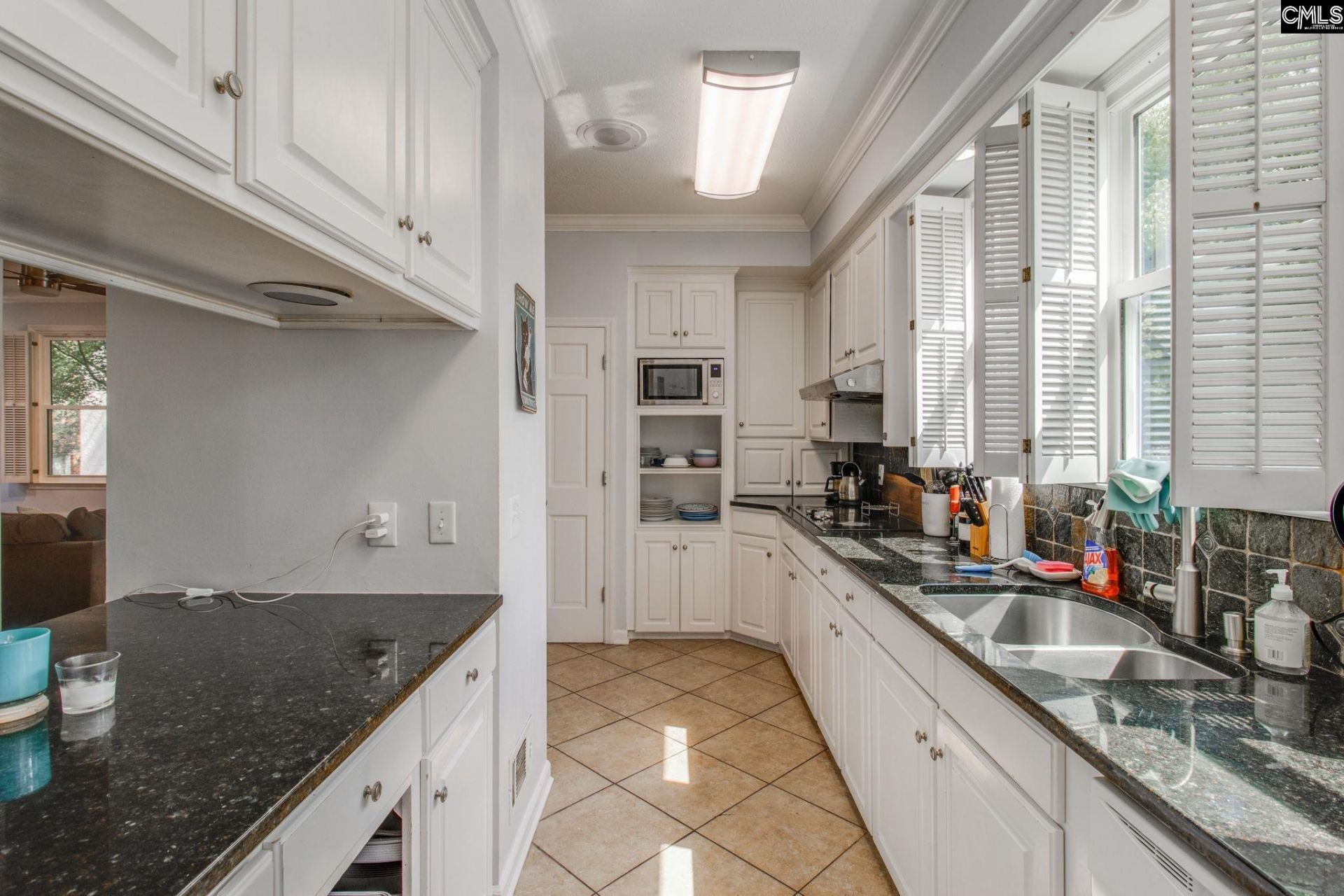 435 Barnwell Street Photo 13