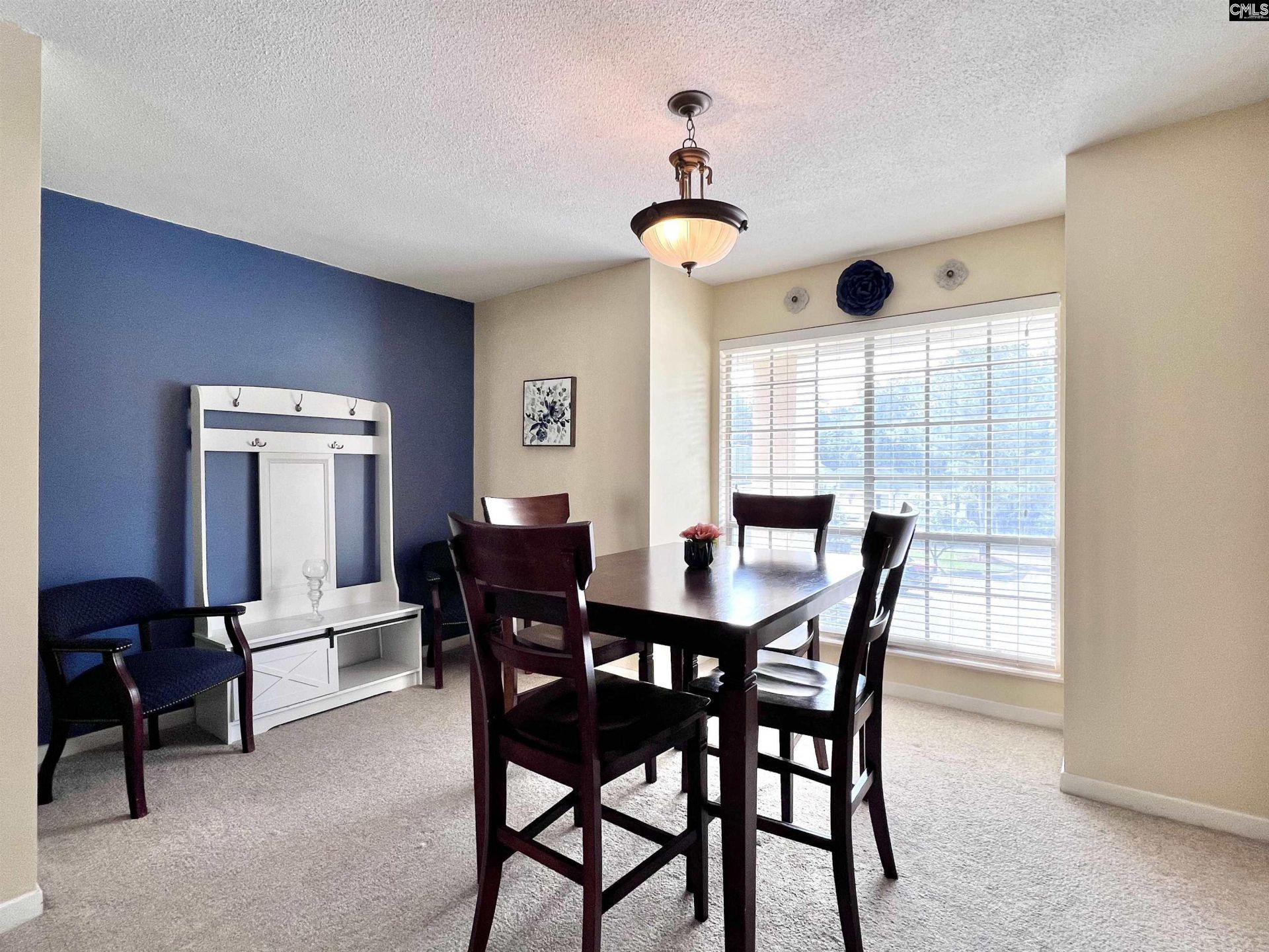 3600 Chateau Drive  Photo 11