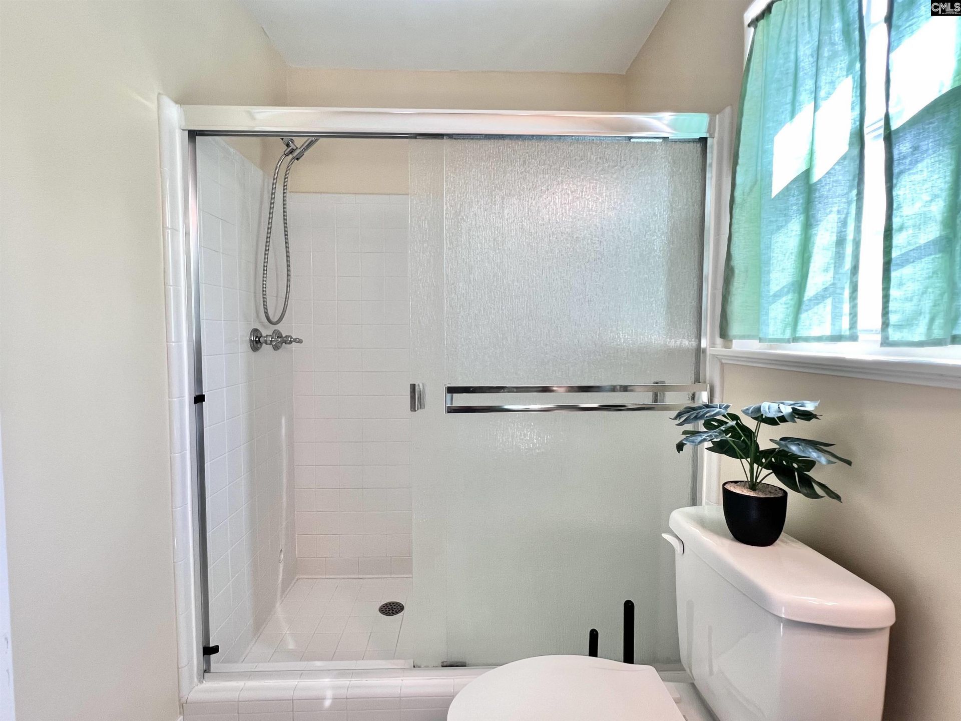 3600 Chateau Drive  Photo 26
