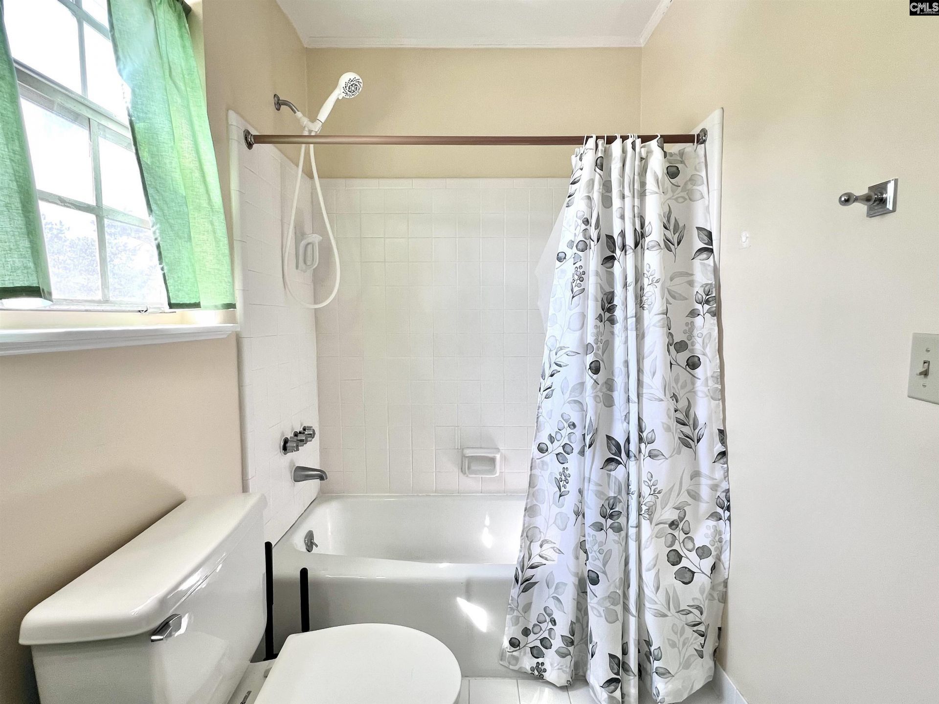 3600 Chateau Drive  Photo 33