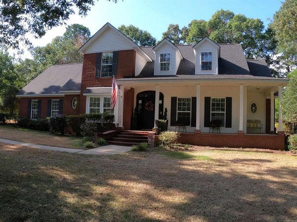 2812 CHAFFIN LN, Magnolia, AR 71753