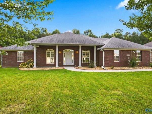 134 Silver Strand Trail, Huntsville, AL 35806