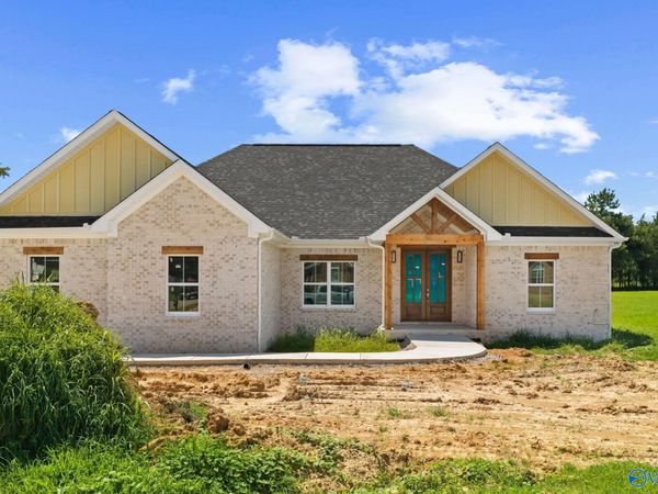 253 Brothers Lane, Rogersville, AL 35652