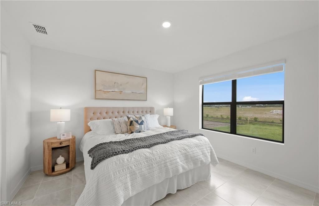 612 Oasis Lake Pl , Lehigh Acres, FL 33936 Photo
