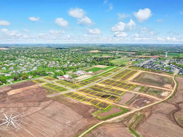 10435 Emerald Elm Road, Verona, WI 53593