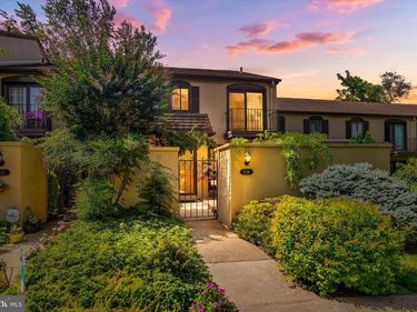 2128 BRYN MAWR PLACE, ARDMORE, PA 19003