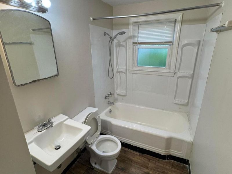 1310-1312 E 25th Avenue, Columbus, OH 43211 Photo 10
