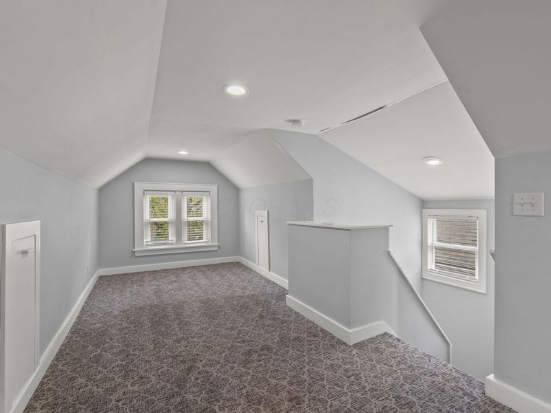 259 E Mithoff Street, Columbus, OH 43206 Photo 24
