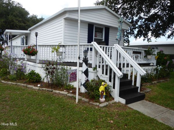 314 Snow Goose Lane, Newport, NC 28570