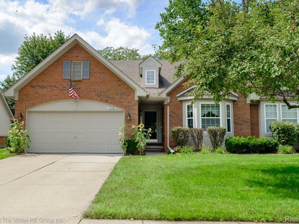 23606 N Park Drive, Huron Township, Mi 48164