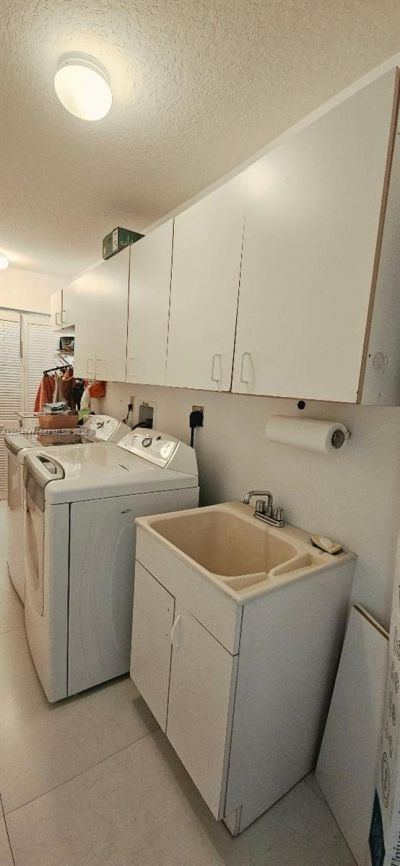 16461 SW 103 Terr, Miami, FL 33196 Photo