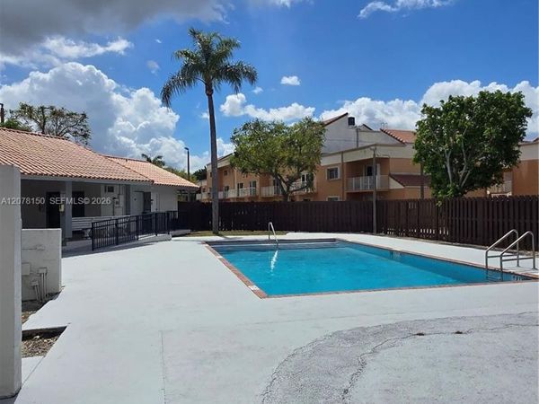 14835 SW 80th St , Unit 104-6, Miami, FL 33193