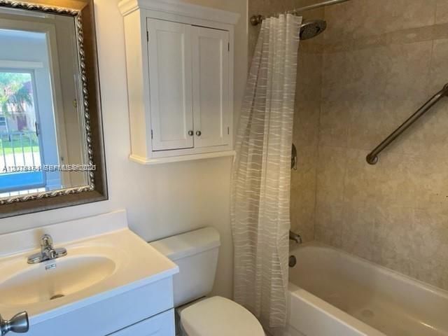 594 Saxony M , Unit 594, Delray Beach, FL 33446 Photo