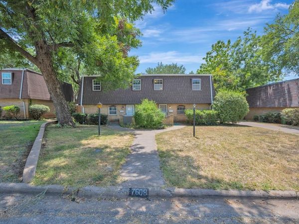 7608 Bridges Avenue, Richland Hills, TX 76118