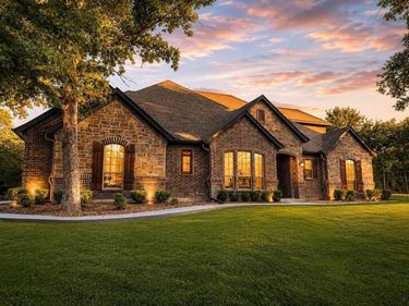 7259 Oak Creeks Court, Fort Worth, TX 76135