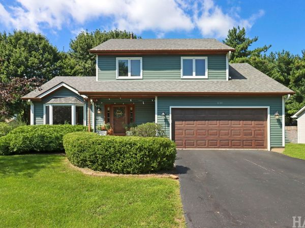 1109 Hollywood Boulevard , McHenry, IL 60050