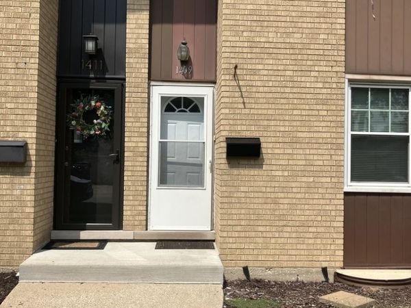 1409 W LE MOYNE Street , Unit 1409, Melrose Park, IL 60160