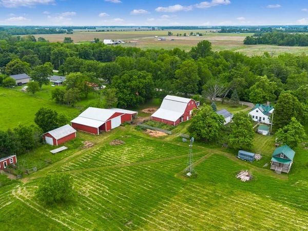 9336 Madison Rd NE, Washington Court House, OH 43160