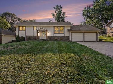 1326 S 166 Street, Omaha, NE 68130