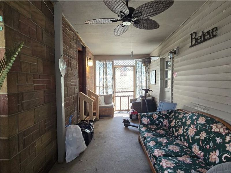 855 E College Street, Alliance, OH 44601 Photo 16