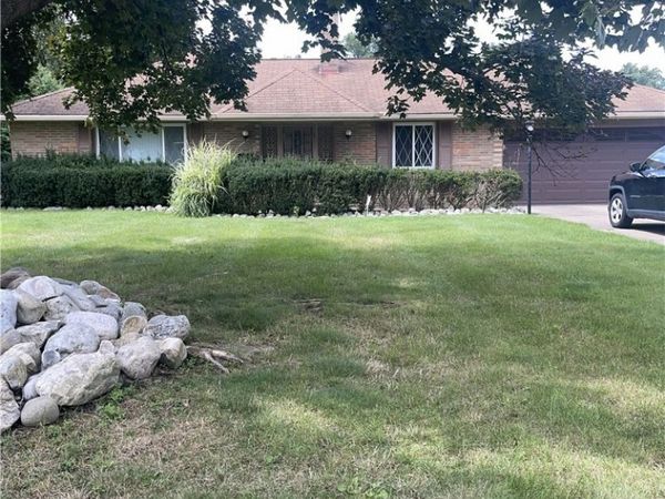 420 Audrey Drive, Richmond Heights, OH 44143