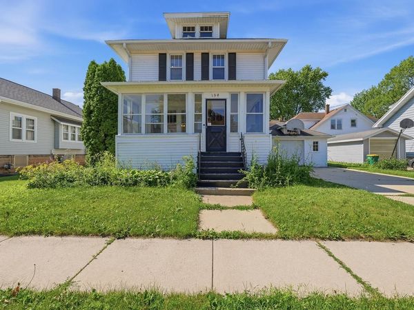 154 E 11th STREET, Fond Du Lac, WI 54935