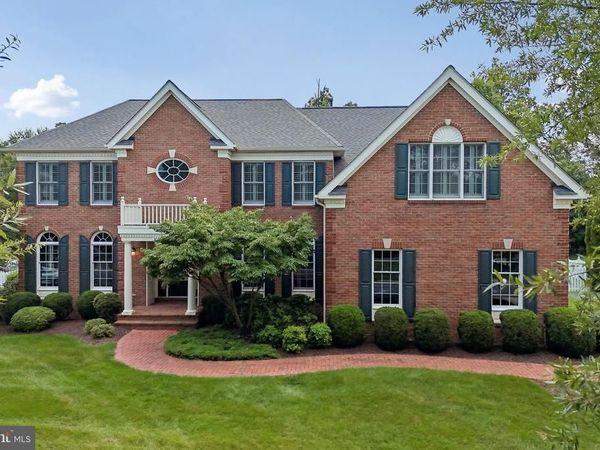 20255 KIAWAH ISLAND DRIVE, ASHBURN, VA 20147