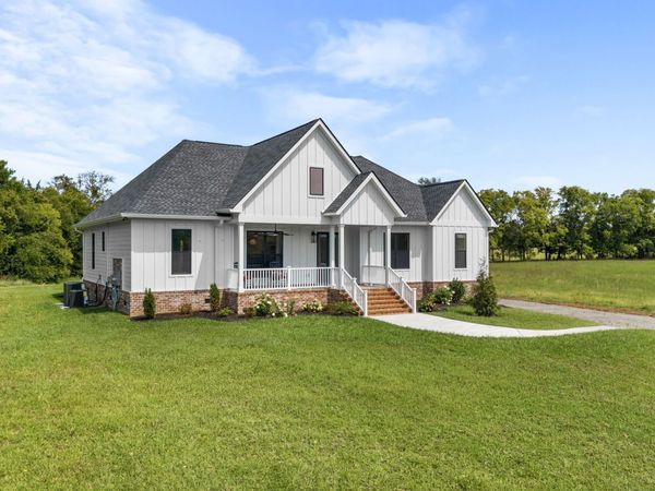 3550 Old Highway 25 , Hartsville, TN 37074