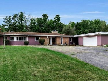 785 Orchard Park Road, Buffalo, NY 14224