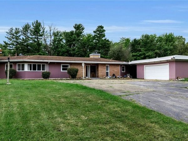 785 Orchard Park Road , Buffalo, NY 14224