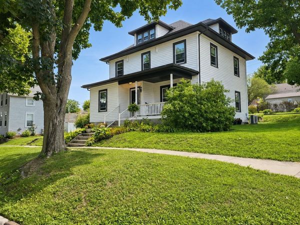 419 5th Avenue, New Glarus, WI 53574