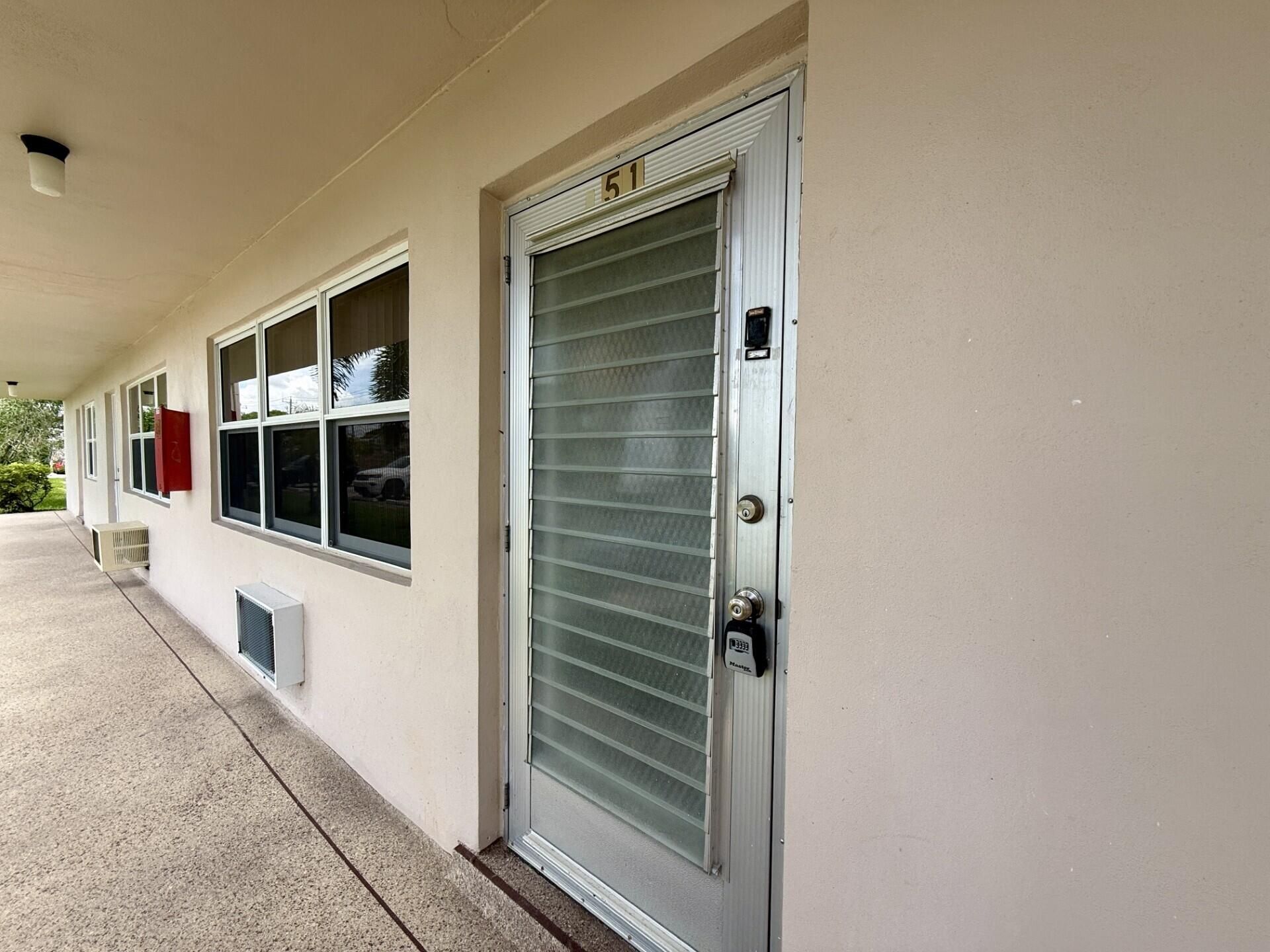 51 Hastings D, Unit 51, West Palm Beach, FL 33417 Photo