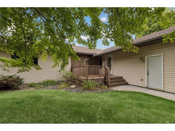536 Raider Drive, Hudson, WI 54016