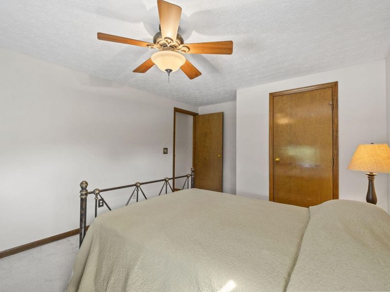 636 Waybaugh Drive, Columbus, OH 43230 Photo 18