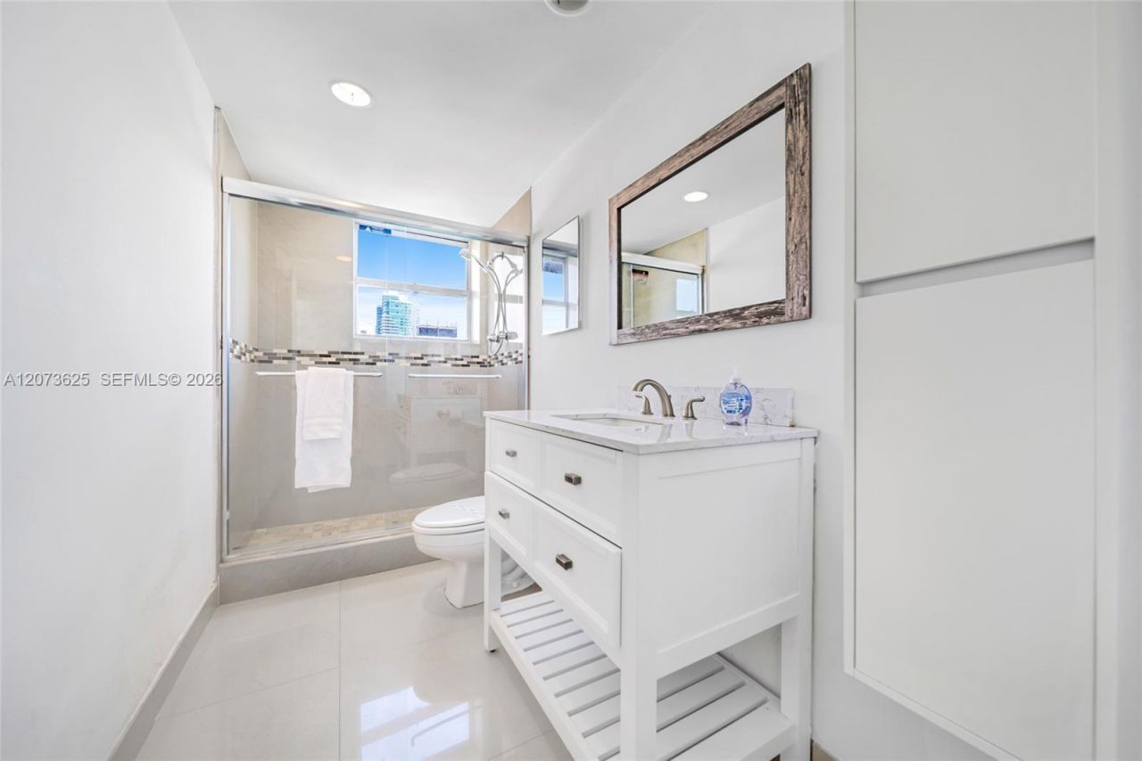 4001 S Ocean Dr, Unit 15P, Hollywood, FL 33019 Photo