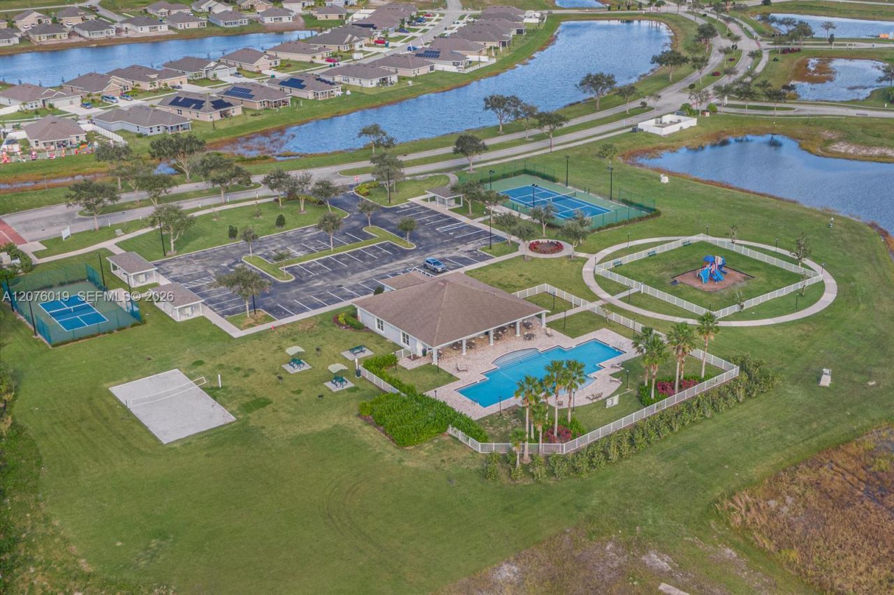 8308 Amalfi Cir, Fort Pierce, FL 34951 Photo