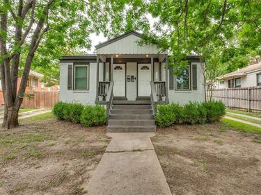408 N Oak Cliff Boulevard, Unit 408 &, Dallas, TX 75208