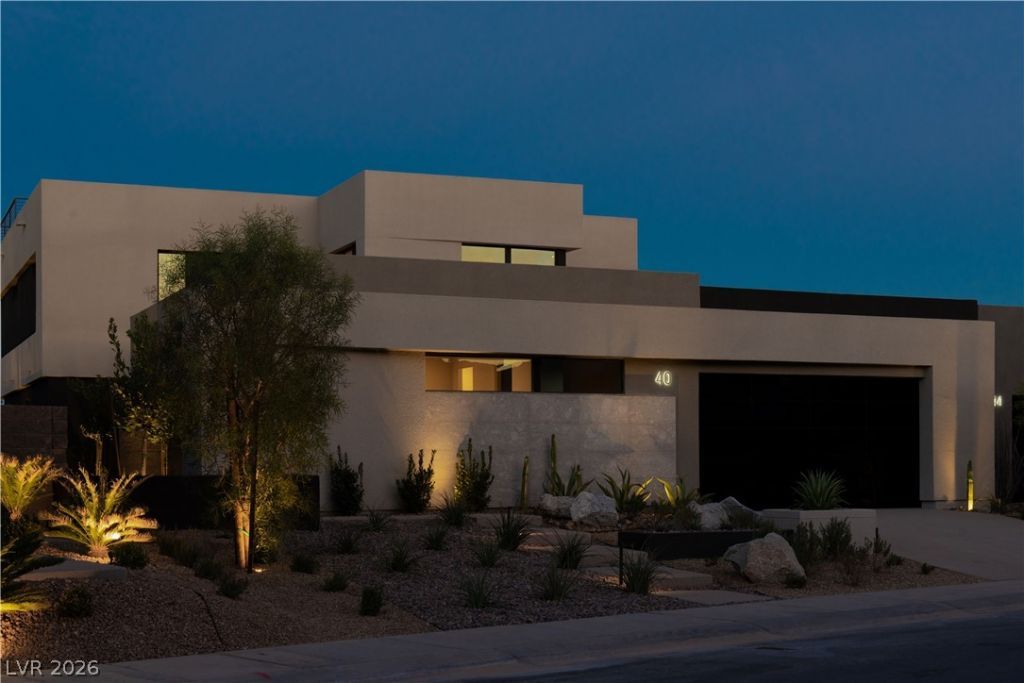 189 Still Shores Street, Henderson, NV 89011 Main Photo