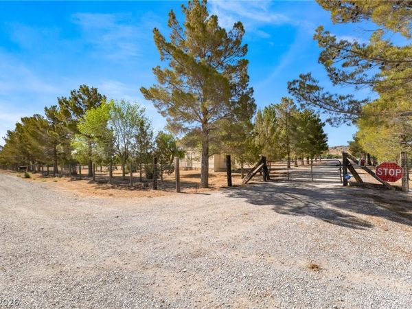4121 Effinger Lane , Pahrump, NV 89060
